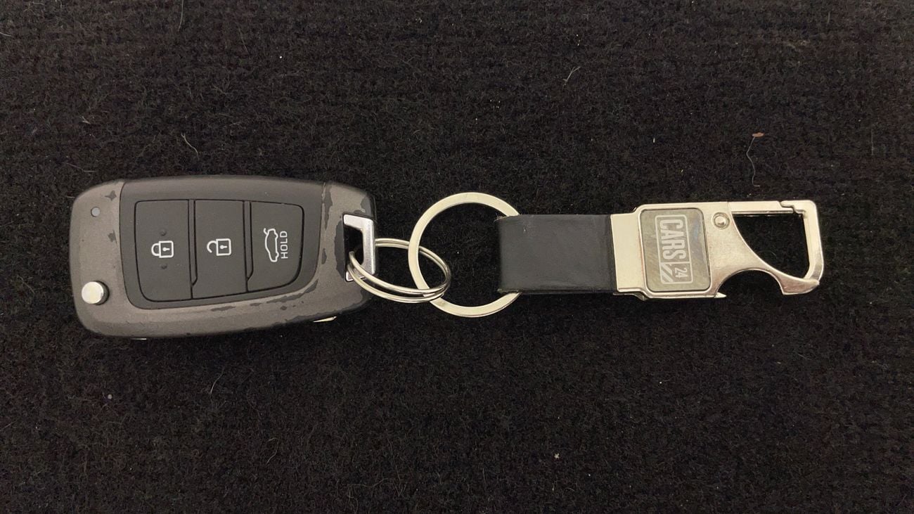 هيونداي أكسنت GL 1.6 | بدون دفعة مقدمة | اختبار القيادة في المنزل