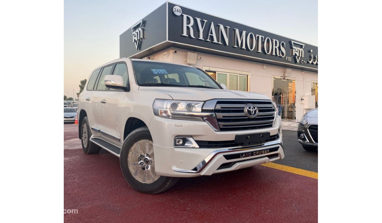 Toyota Land Cruiser TOYOTA LAND CRUISER GX-R 4.5L DIESEL AWD MODEL 2021 WHITE COLOR