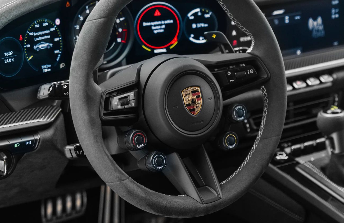 Porsche 911 4.0L F-6 Naturally Aspirated Engine