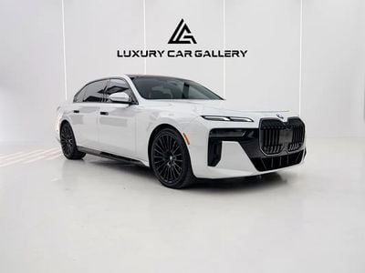 BMW 740i M SPORT BOWERS & WILKINS | PANORAMIC GLASS ROOF | BURGUNDY LEATHER