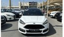 Ford Focus ST ACCIDENTS FREE - GCC - ORIGINAL PAINT - FULL OPTION - MANUAL GEAR - PERFECT CONDTION INSIDE OUT