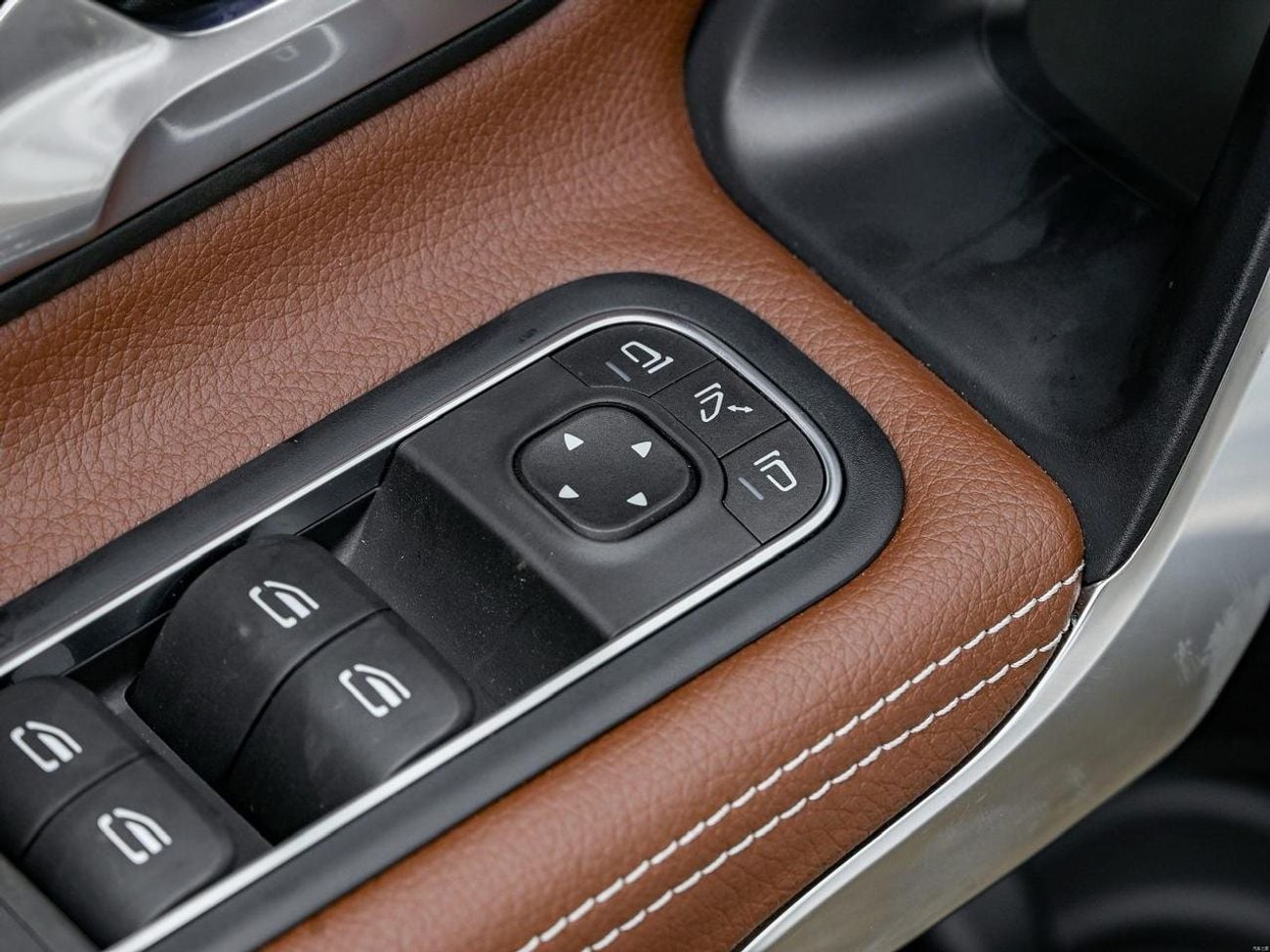 مرسيدس بنز A 200 L Benz A200 L / Chinese / 0km