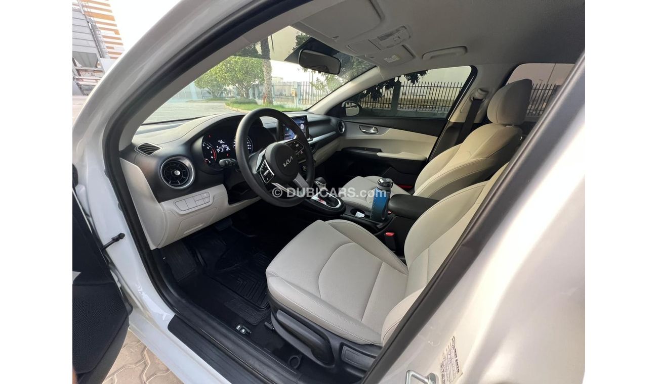 Kia Cerato LX 1.6 DVD camera Alloy Wheel 16''