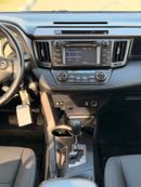 Toyota RAV4 XLE 2.5L sunroof, leather seats full option