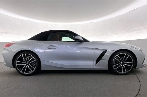 BMW Z4 sDrive 20i M Sport 2.0L sDrive 20i M Sport | Guaranteed Warranty | 0 Down Payment