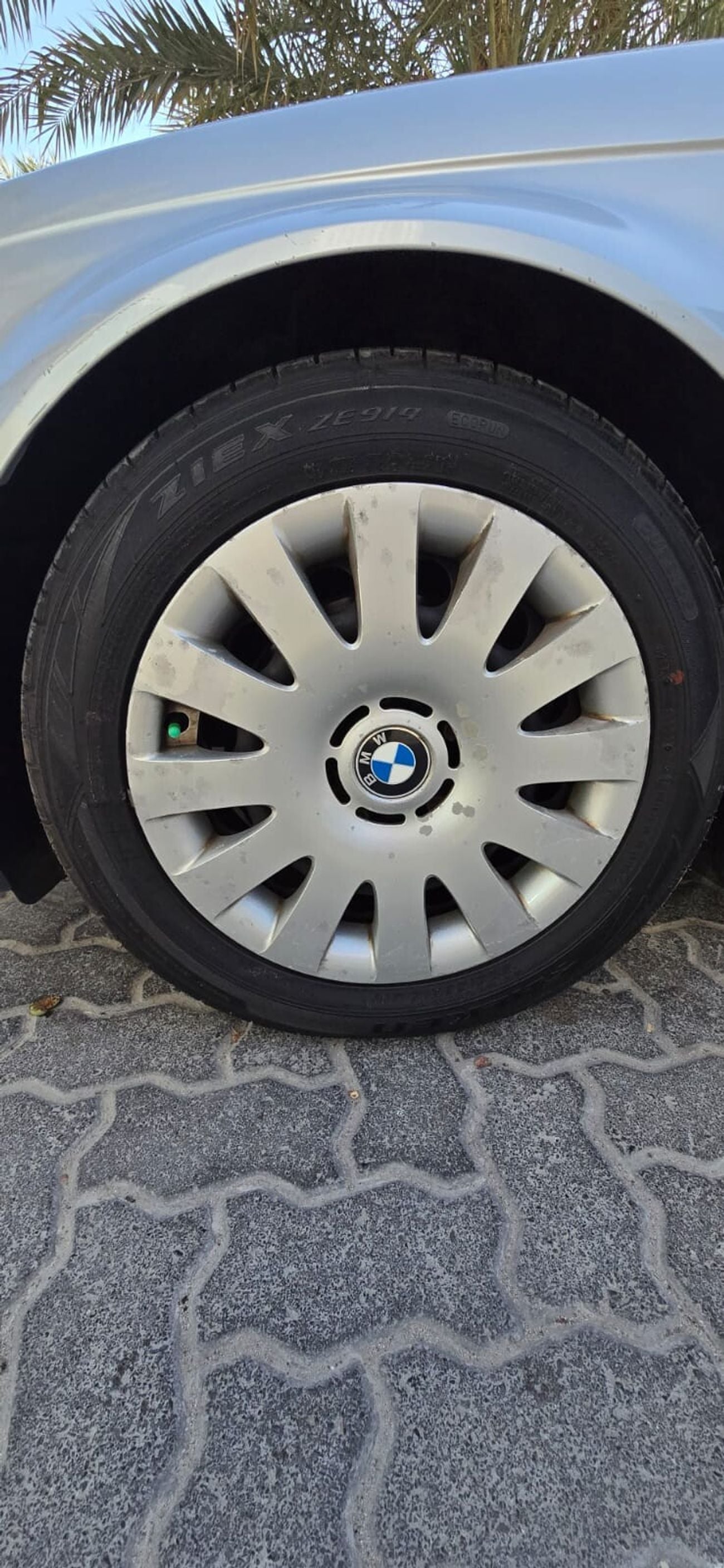 BMW 320i Std