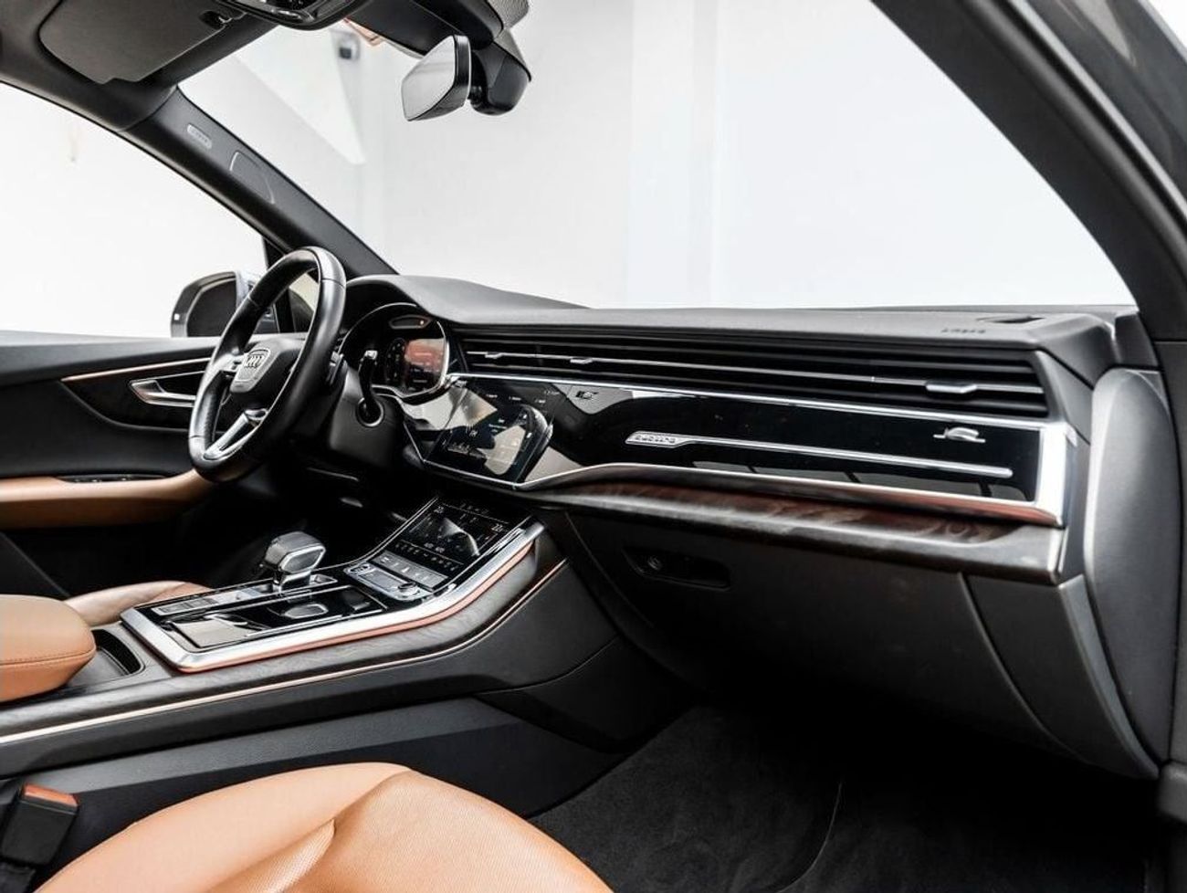 أودي Q7 55 TFSI quattro S-Line 3.0L