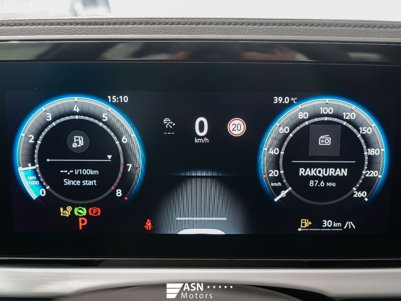 Volkswagen Passat Pro 2025 1.5 Turbo (Export Price)