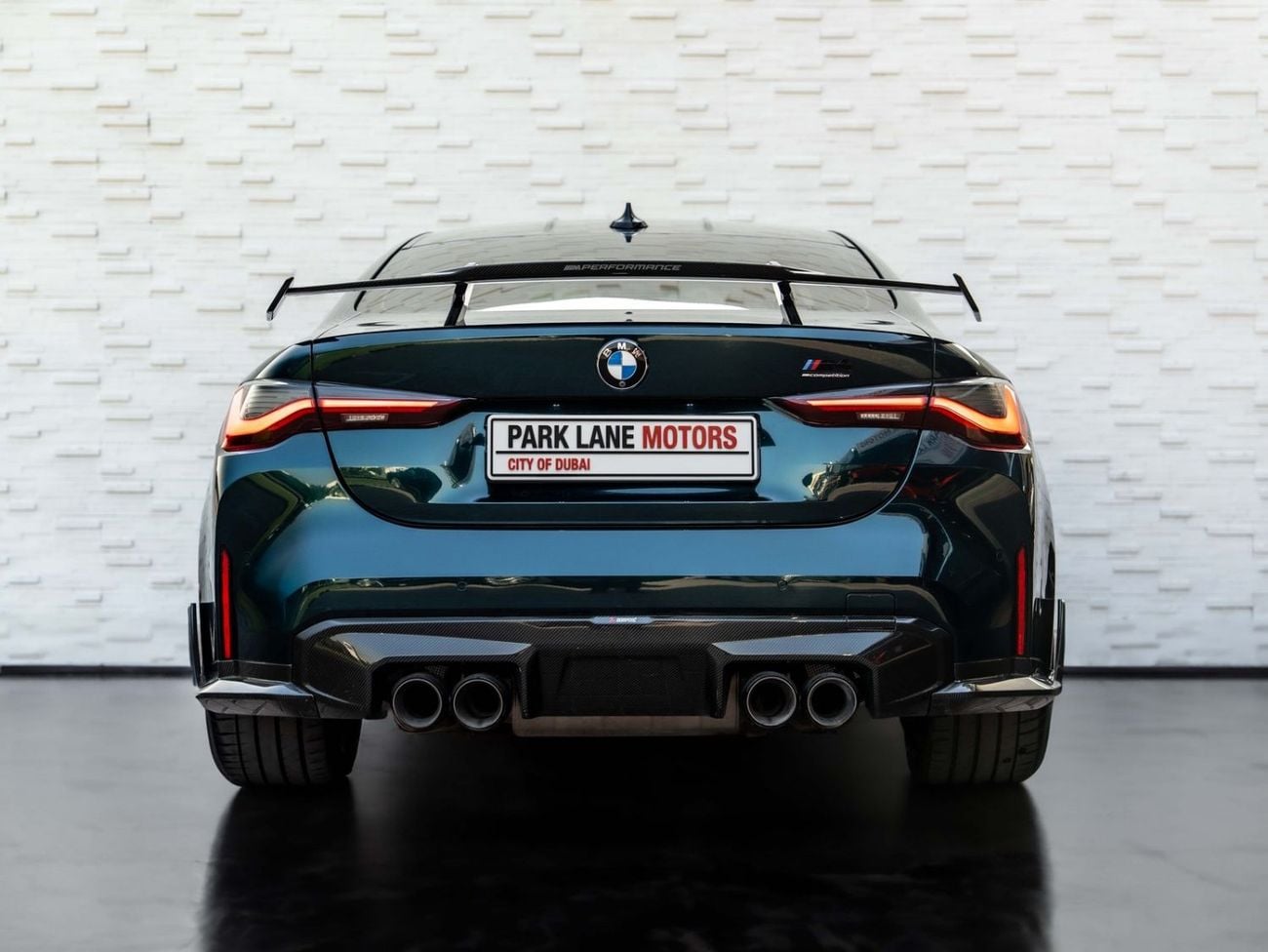 بي أم دبليو M4 BMW 4 Series M4 Competition 2022 مقابل 3,727.00 AED شهريًا