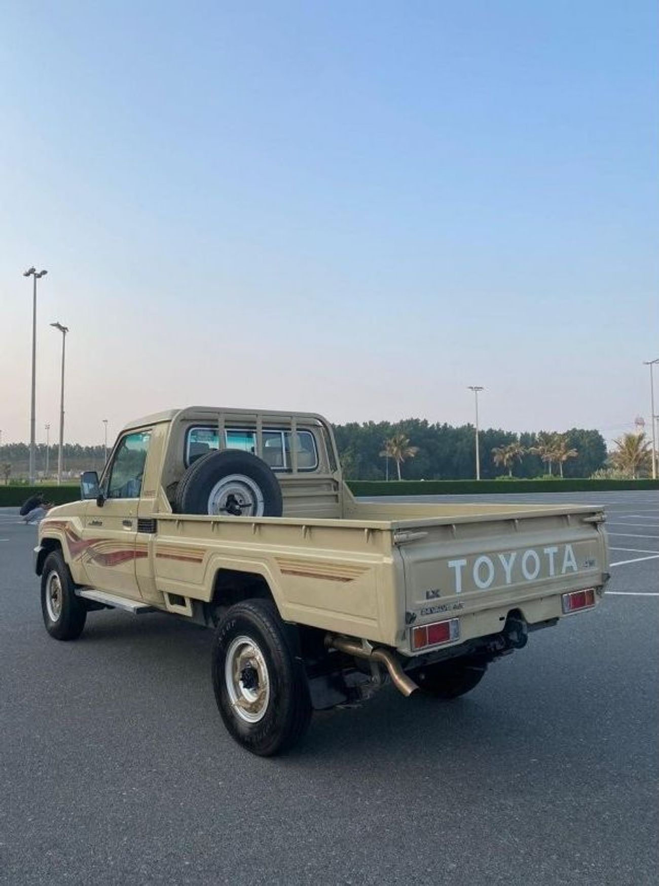 Toyota Land Cruiser Pick Up Toyota Land Cruiser Pickup Single Cab 4.5 Petrol 2009 model