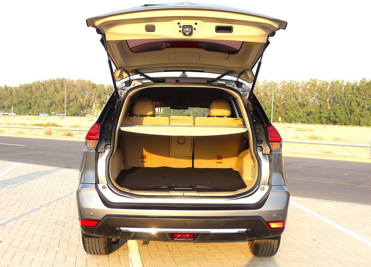 Nissan XTrail SV 2.5L 2021 Nissan X-Trail,2021 GCC edition, no accidents, in excellent condition, mileage 85,000 K