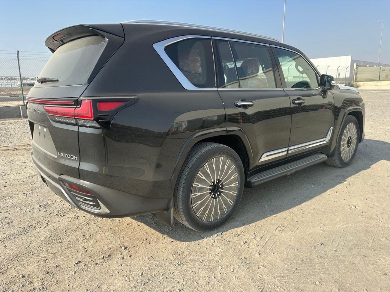 لكزس LX 700h VIP
