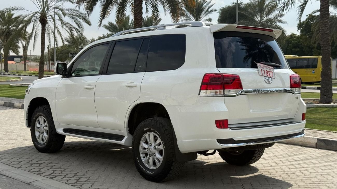 تويوتا لاند كروزر Toyota Landcruiser 2016 RHD white colour,diesel engine Australian specs