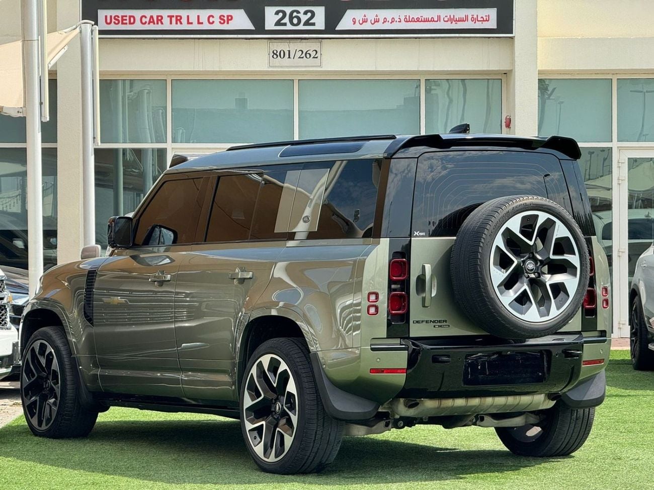 Land Rover Defender P400 90 SE LAND ROVER DEFENDER 2020 GCC SE P400 FULL OPTION PERFECT CONDITION