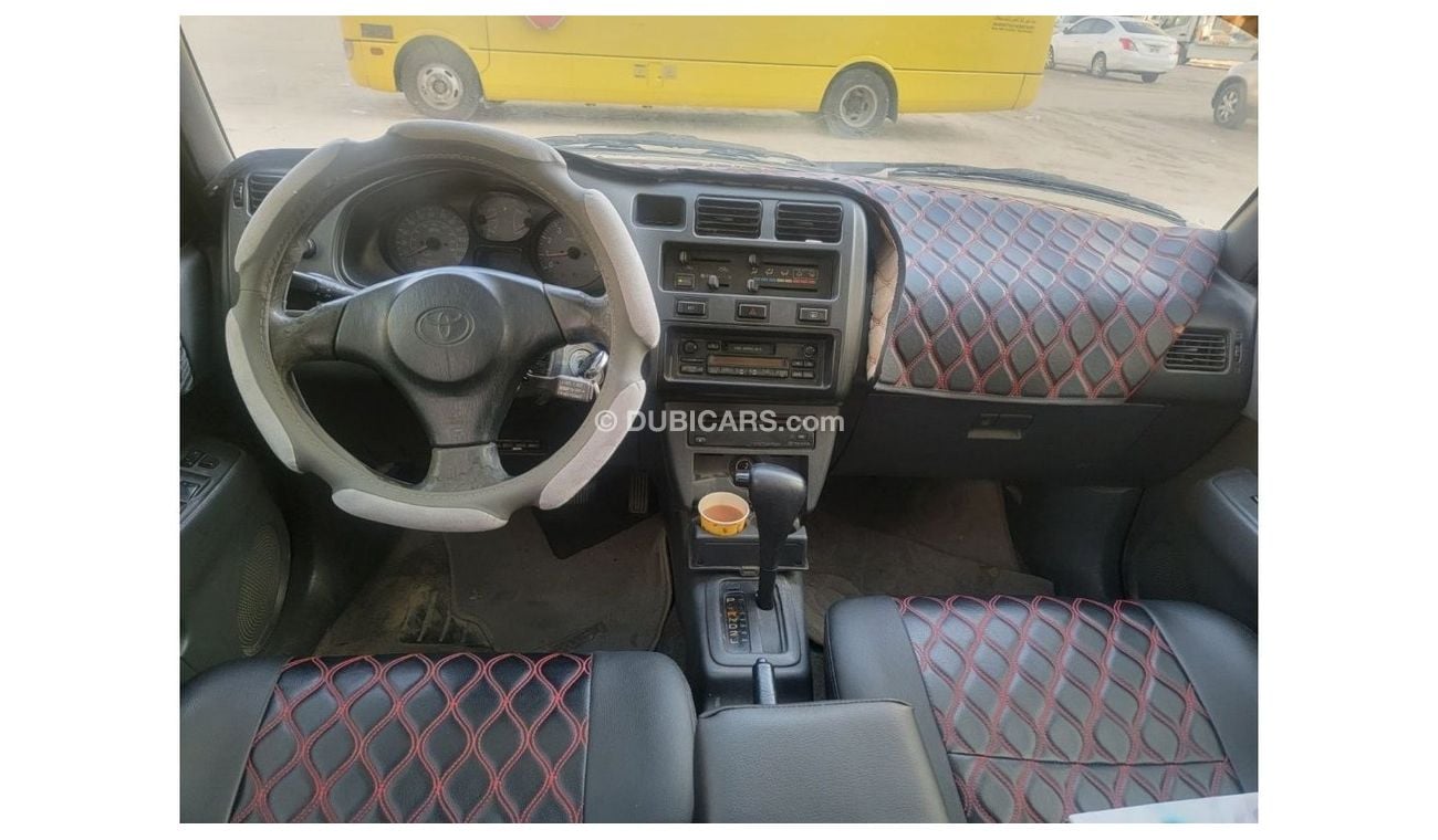 Used Toyota RAV4 1999 for sale in Sharjah - 553600