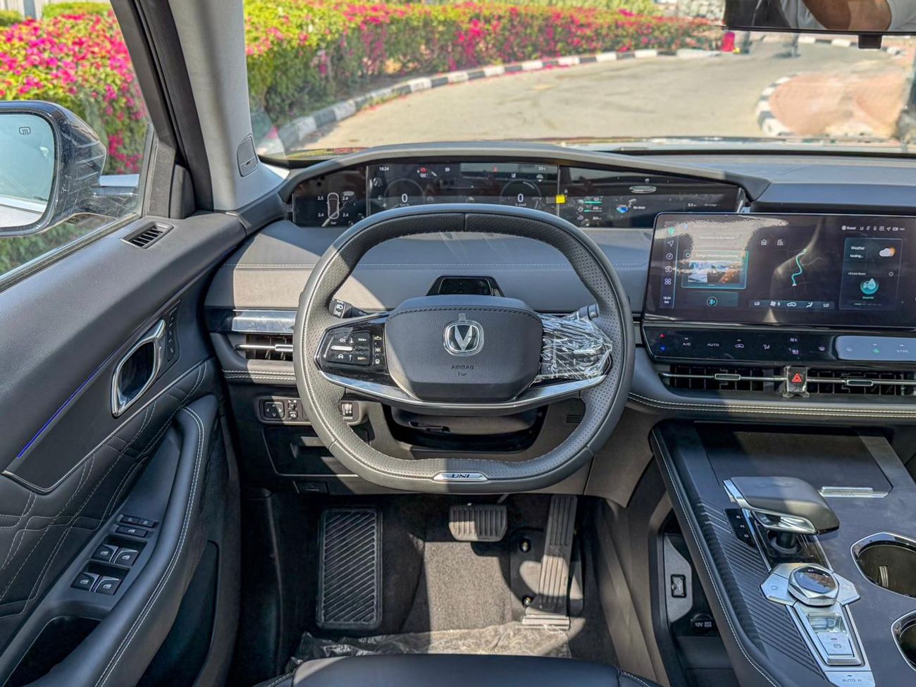 Changan Uni K 2024 New Changan Uni-K iDD FWD | 1.5T Hybrid (Plug-In) | Range (1,100 Km) | 316 Hp | Warranty