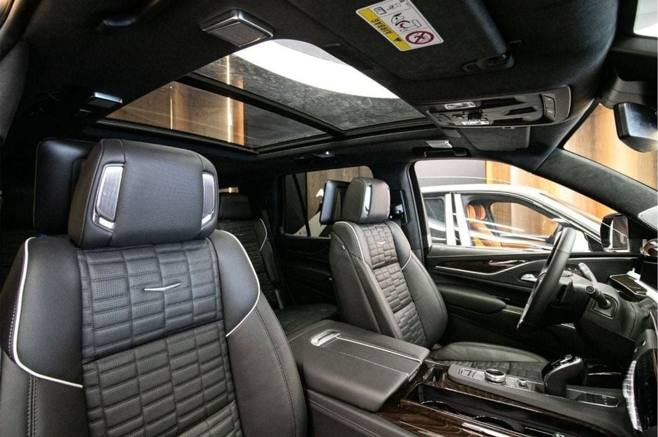 Cadillac Escalade CADILLAC ESCALADE 4WD PREMIUM LUXURY PLATINUM 2023 | 318000 AED EXPORT PRICE