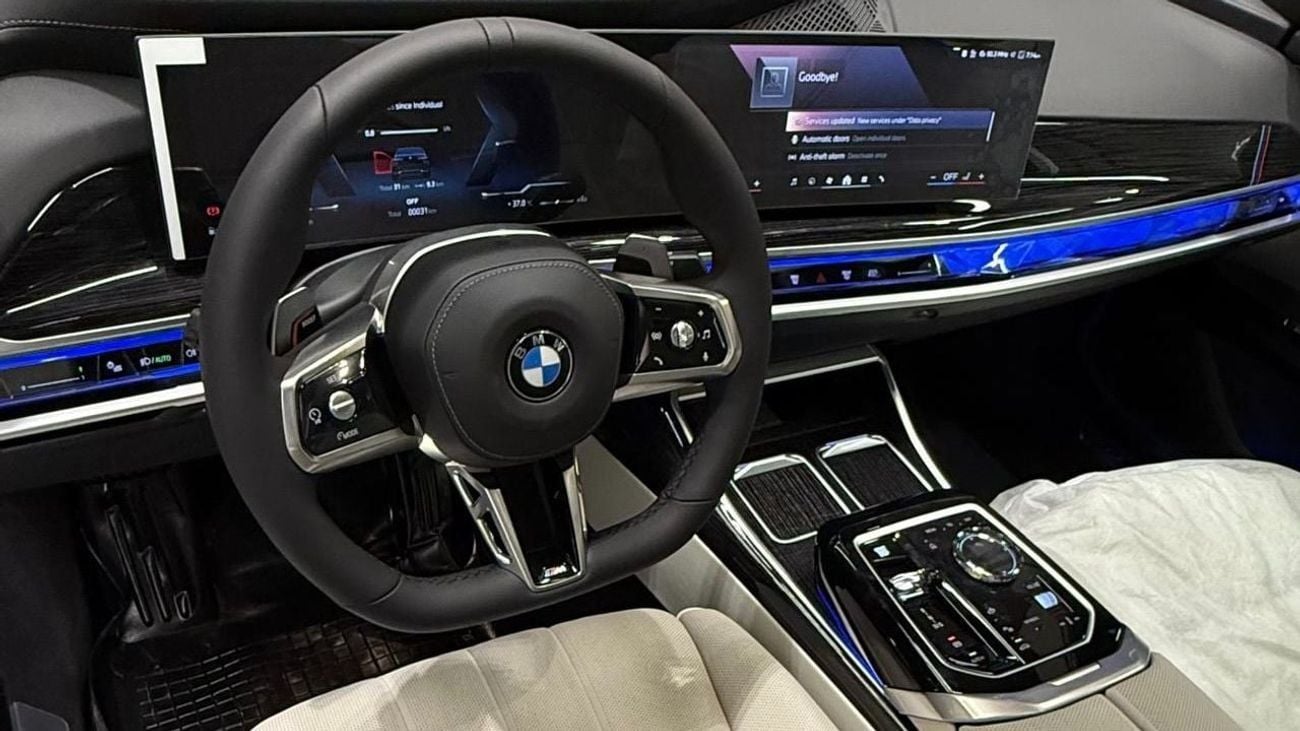 BMW 735 i | M Sport | Brand New | Dealer Warranty & Service Contract