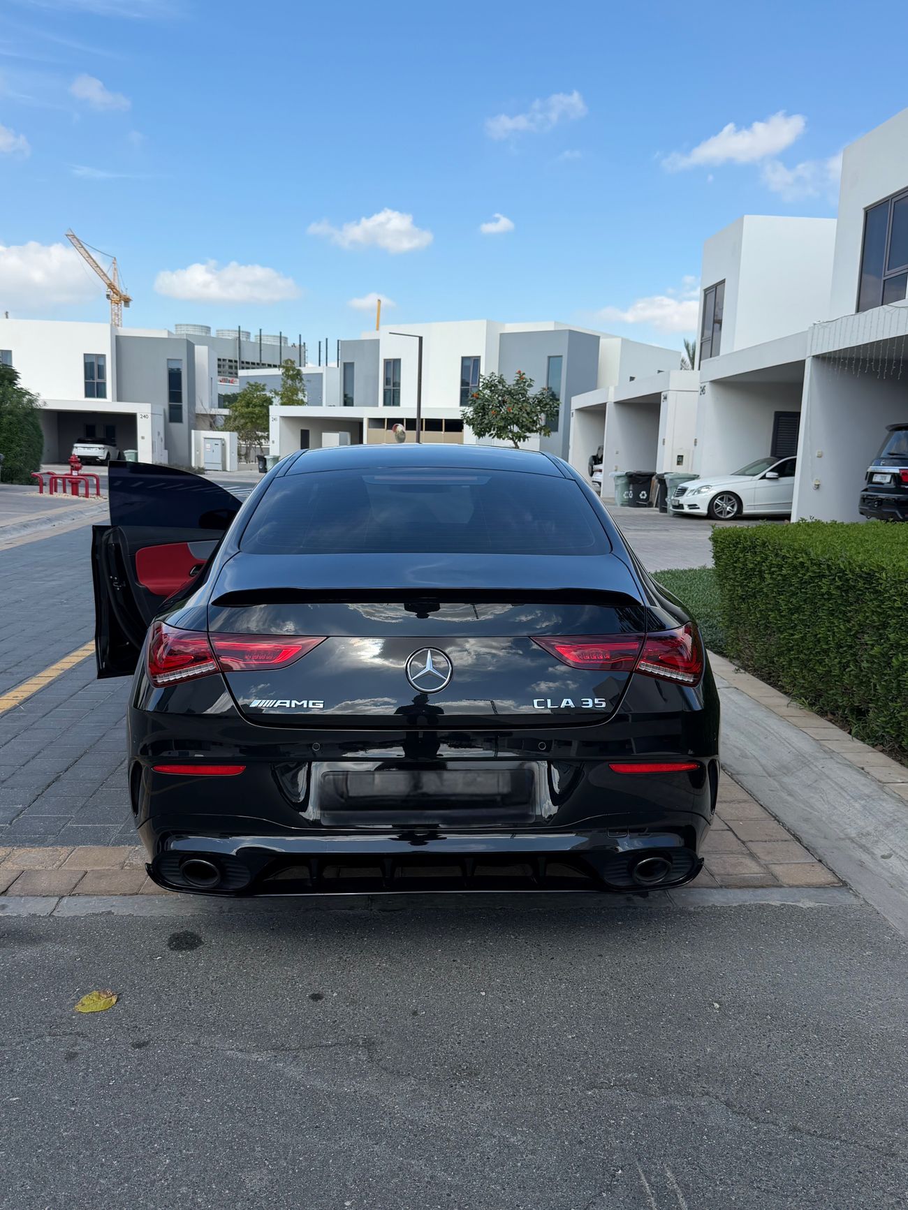 مرسيدس بنز CLA 35 AMG 2.0L Turbo AMG(4MATIC), 5 door sedan