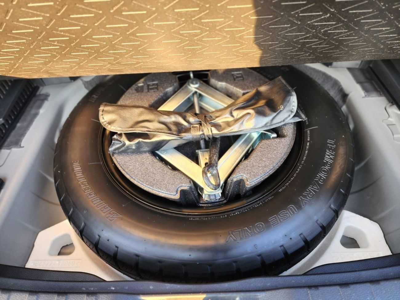 Toyota RAV4 TOYOTA RAV4 LE HYBRID 2019