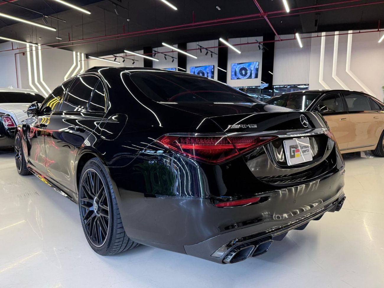 مرسيدس بنز S 63 AMG 2024 MERCEDES S63 AMG E-PERFORMANCE / Mint Condition