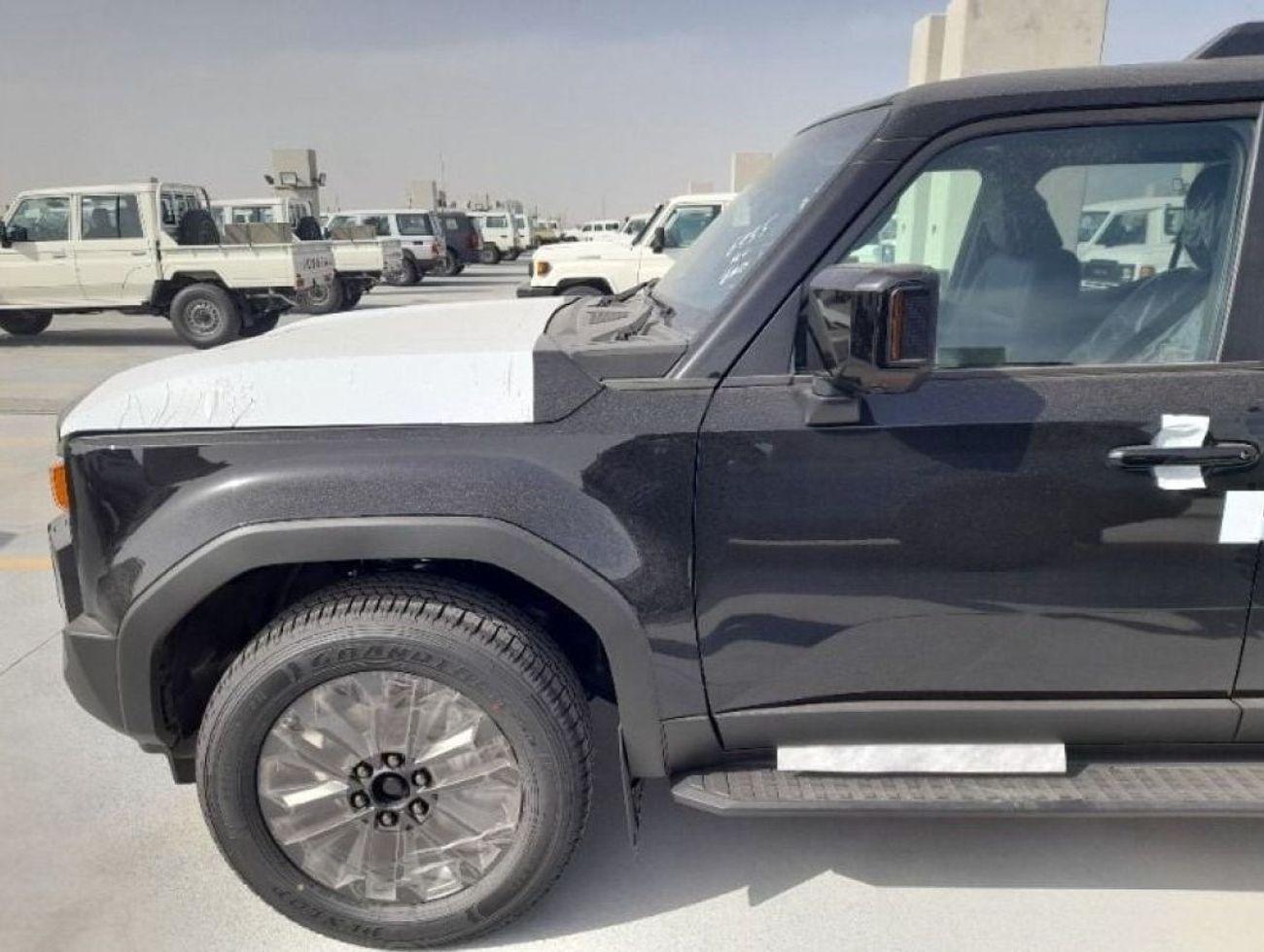 تويوتا برادو PRADO LUXURY 2.4L PETROL | 2025 | 0 KM | BRAND NEW | 03 YEARS WARRANTY