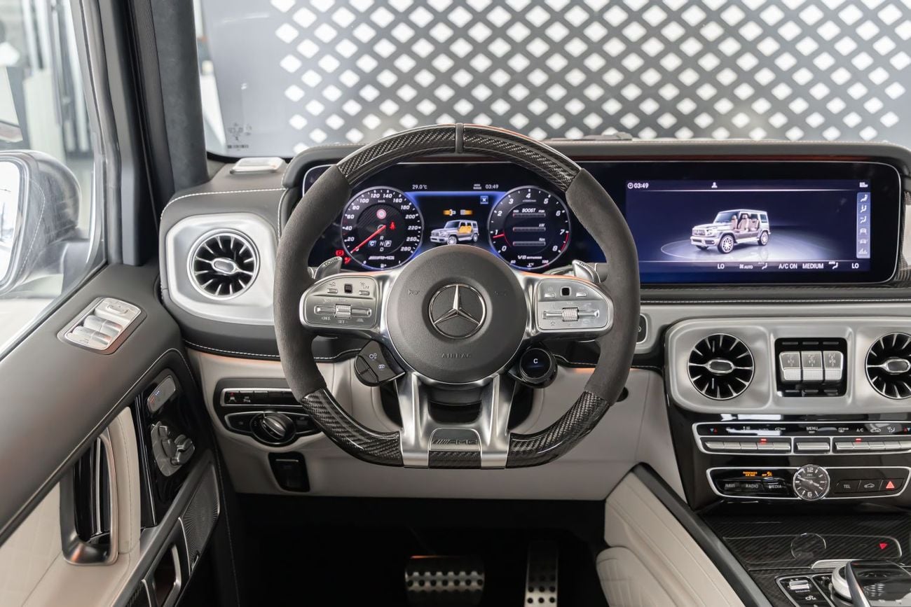 Mercedes Benz G63 AMG STD Mercedes-Benz G63 AMG | Fully loaded | Original Matte White | Japanese Specs