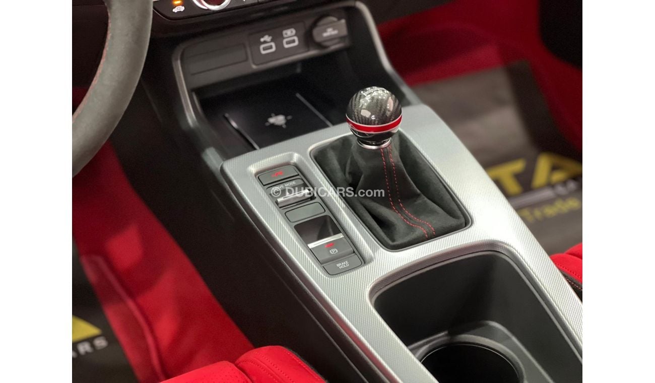 هوندا سيفيك 2023 Honda Civic Type R, Full Service History, 2028 Al futtaim Warranty