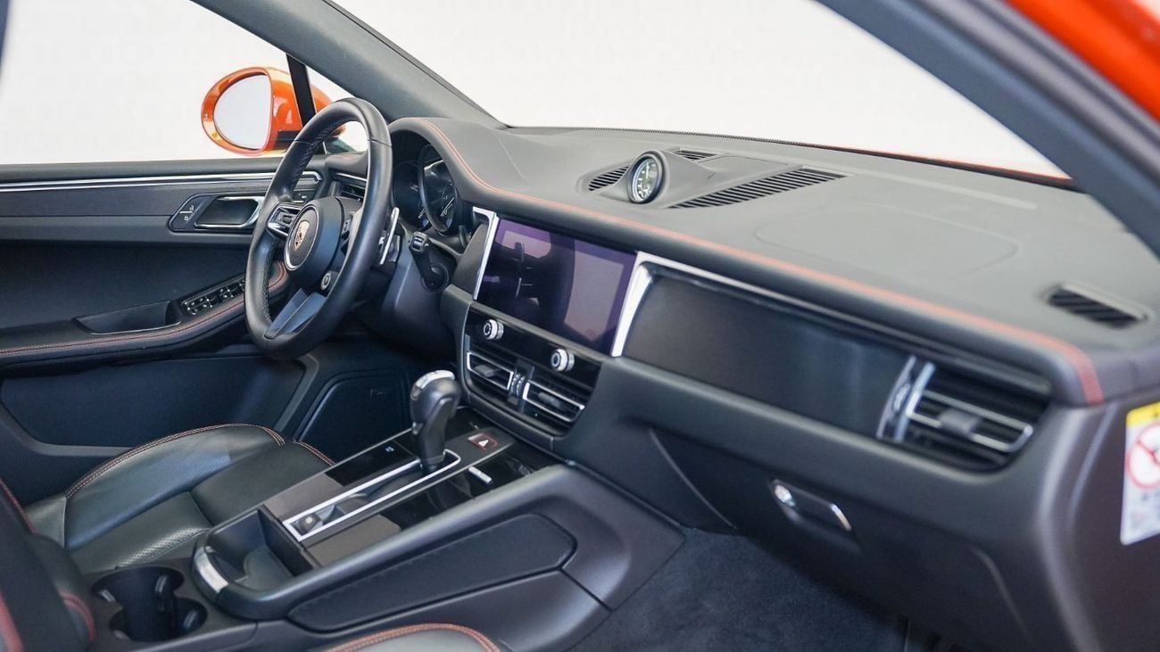 Porsche Macan GTS 2.9L (435 HP) UAE's Very Best Example | 2 Years Free Servicing | AED 4,660 Per Month