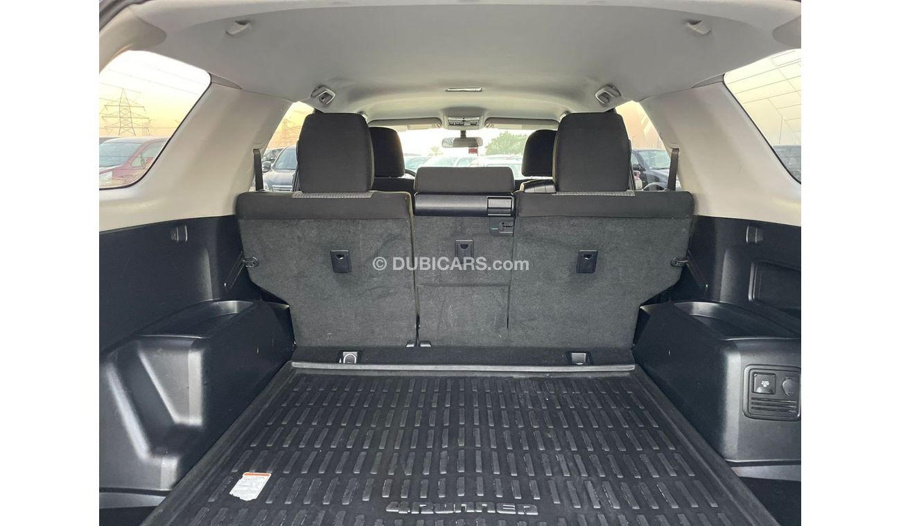 Toyota 4Runner 2020 TOYOTA 4RUNNER SR5  4x4   4.0L -V6 All wheel drive / EXPORT ONLY