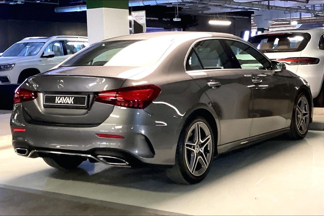 Mercedes-Benz A 200 Premium | Guaranteed Warranty | 0 Down Payment