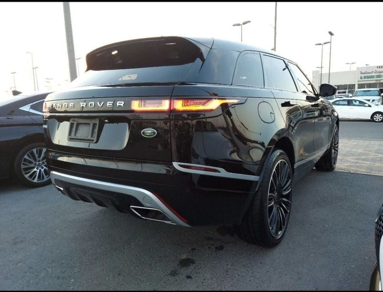 Land Rover Range Rover Velar P250 R-Dynamic SE 2.0L