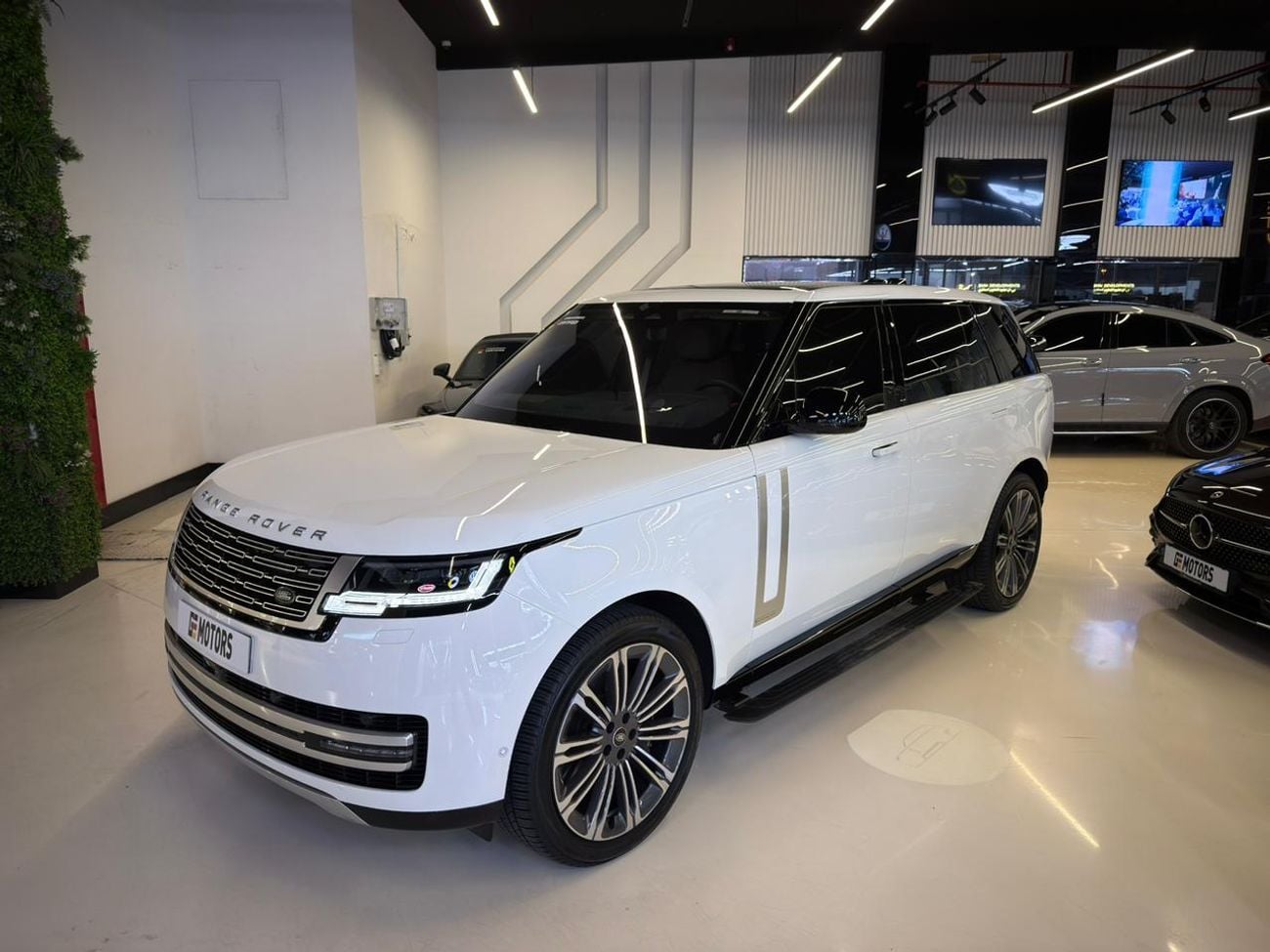 لاند روفر رينج روفر AUTOBIOGRAPHY LWB P530 AUTOBIOGRAPHY LWB P530