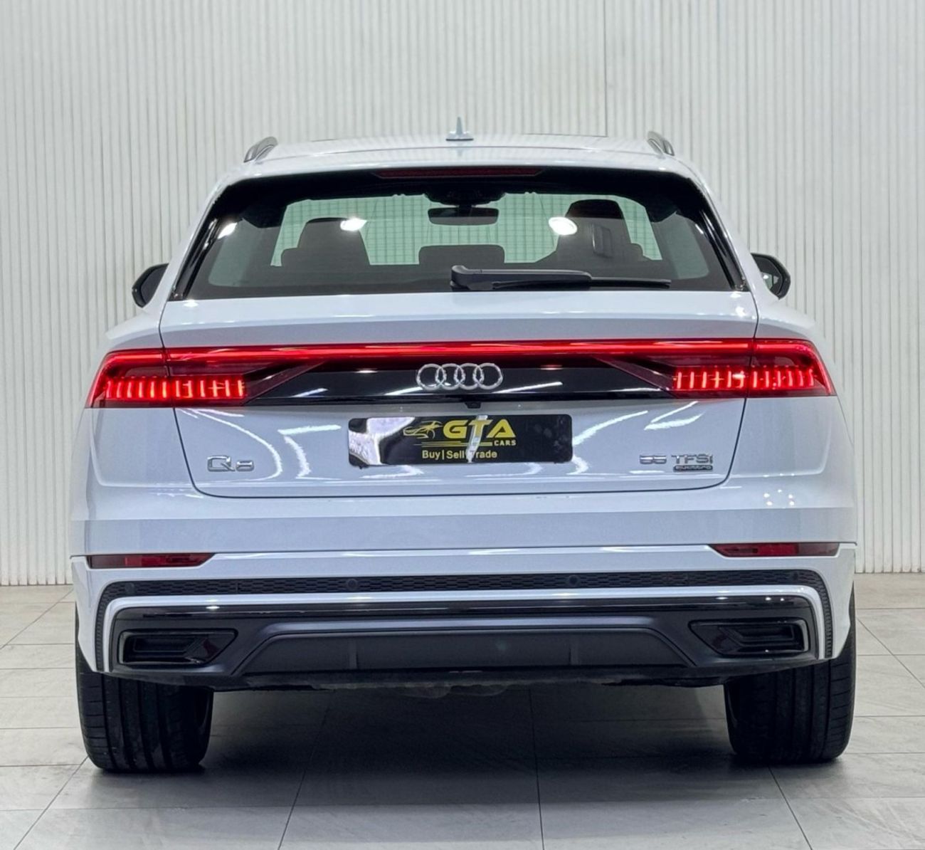 أودي Q8 55 TFSI quattro S Line 3.0L 2021 Audi Q8 S-Line 55TFSI Quattro, 2026 Audi Warranty + Service Pack, F