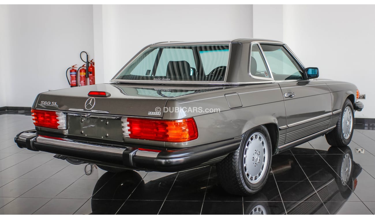 Mercedes-Benz 560 SL