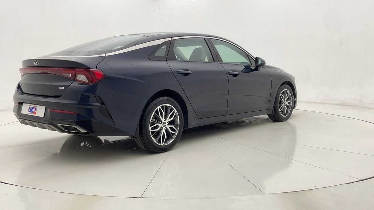 كيا K5 LX 2.5 | بدون دفعة مقدمة | اختبار القيادة في المنزل