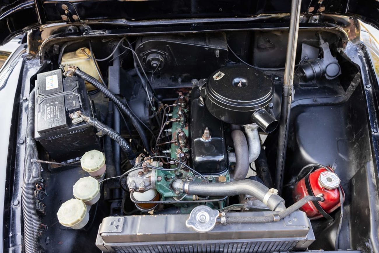 Austin FX4 
