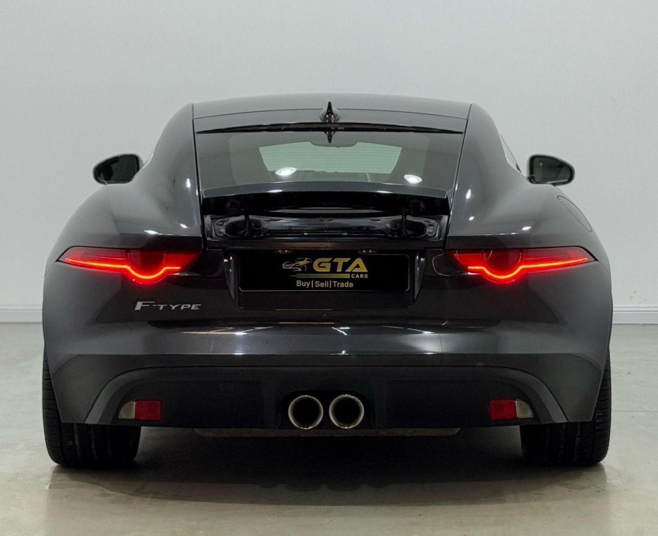 Jaguar F Type Std 3.0L (335 HP) 2015 Jaguar F-Type, Full Service History, Excellent Condition, GCC