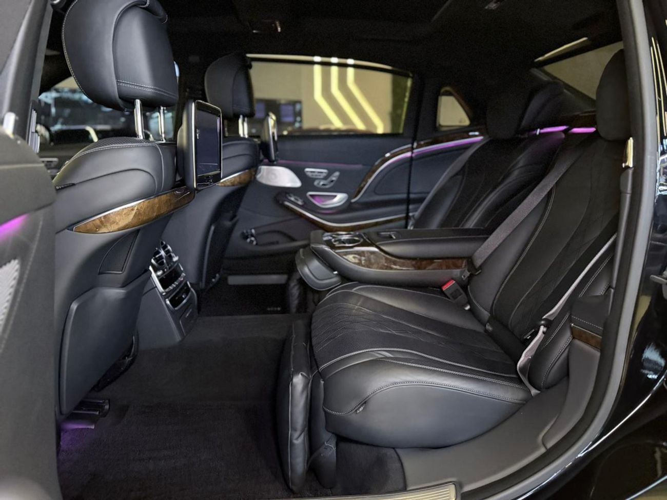 Mercedes Maybach S500 Maybach Mercedes-Maybach S500 2017 - Perfect Condition