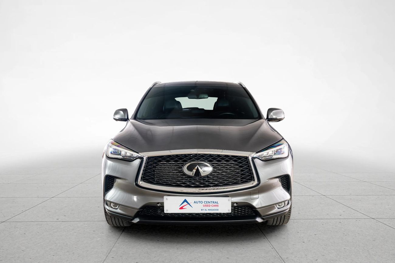 Infiniti QX50 LUXE 2.0