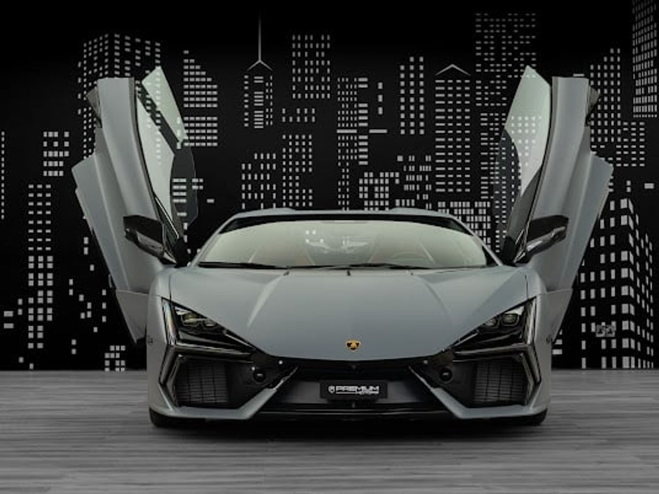 لامبورغيني ريفويلتو 6.5L V12 Hybrid