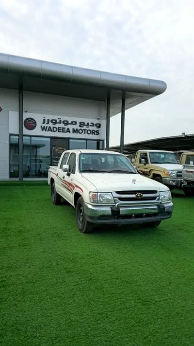 Toyota Hilux DLX Double Cab GLX - GCC Specs