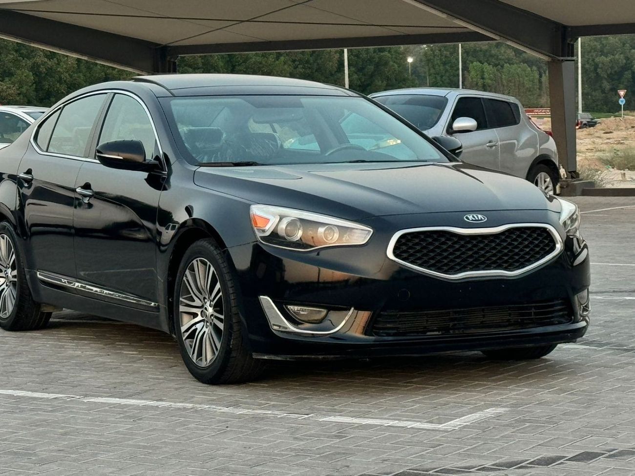 كيا كادنزا حالة ممتازة ولا تحتاج لأي مصاريف