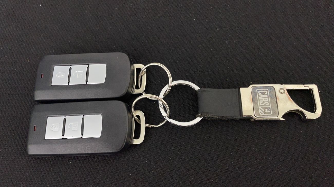 Mitsubishi Eclipse Cross GLS MIDLINE 1.5 | Zero Down Payment | Home Test Drive