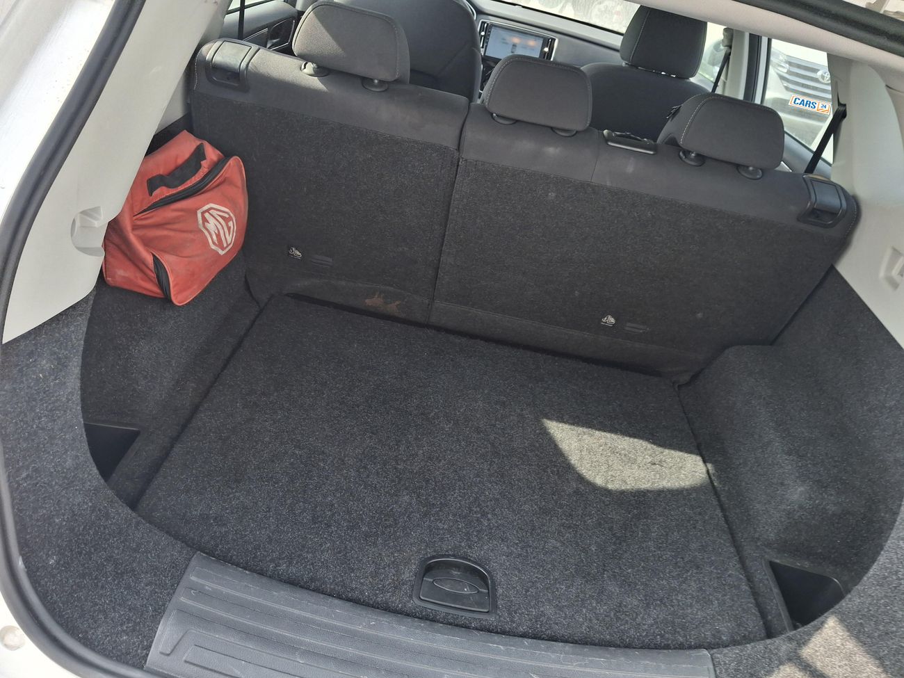 أم جي RX5 STD 1.5 | بدون دفعة مقدمة | اختبار القيادة في المنزل