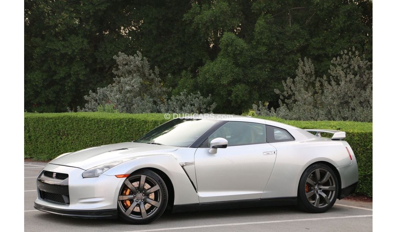 Nissan GTR NISSAN GTR PREMIUM 2009  FULL CARBON FIBER