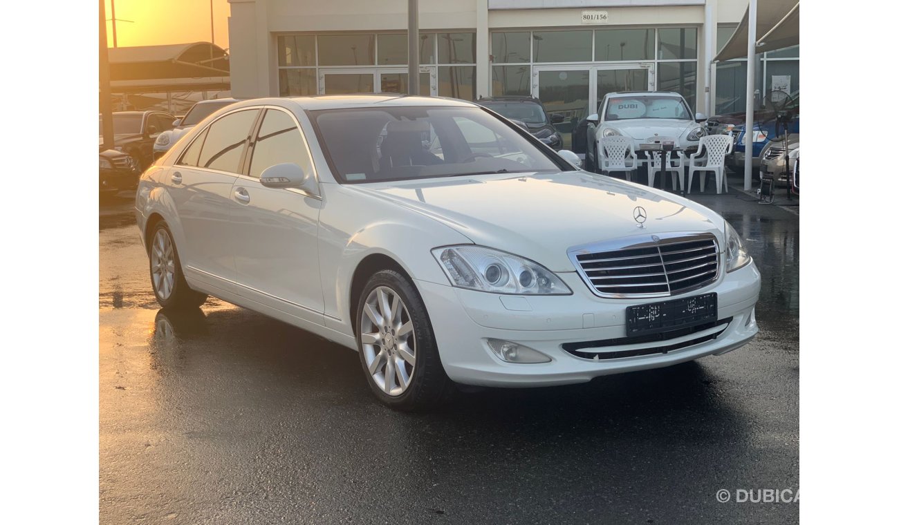 Mercedes-Benz S 550 Mercedes S550_2009_Excellent_Condihion _Full option