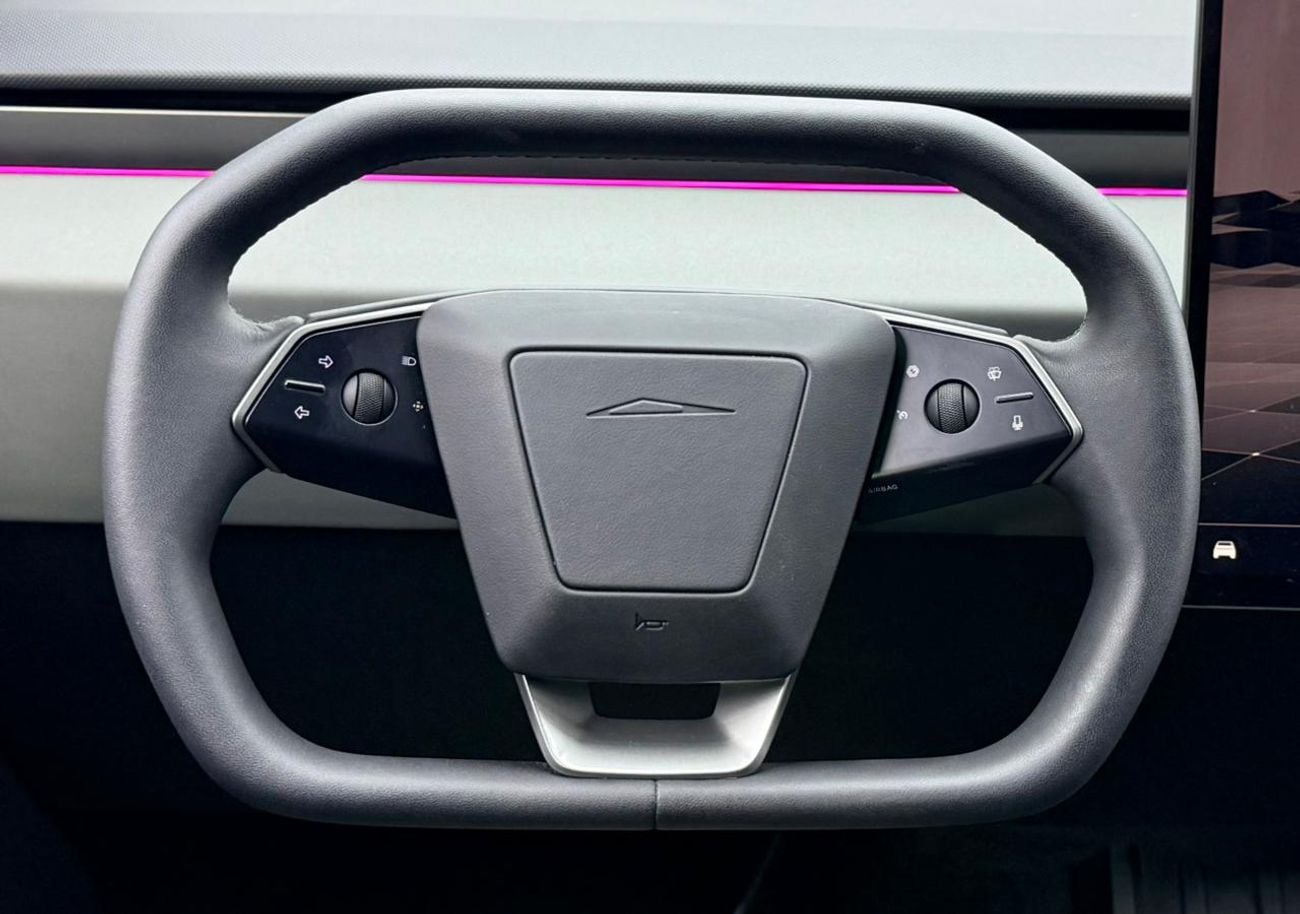 Tesla Cybertruck FOUNDATION SERIES AWD 2025 Tesla Cyber truck Foundation Series, 1 Year Warranty, Excellent Condition