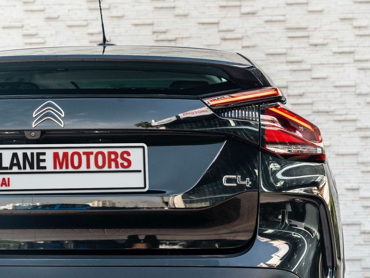 Citroen C4 Shine 1.2L
