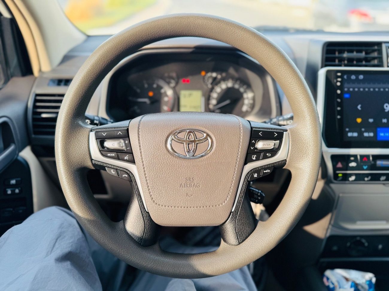 تويوتا برادو Toyota prado 2019 v4 2.7L full options